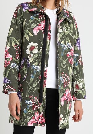Guess Parka - green