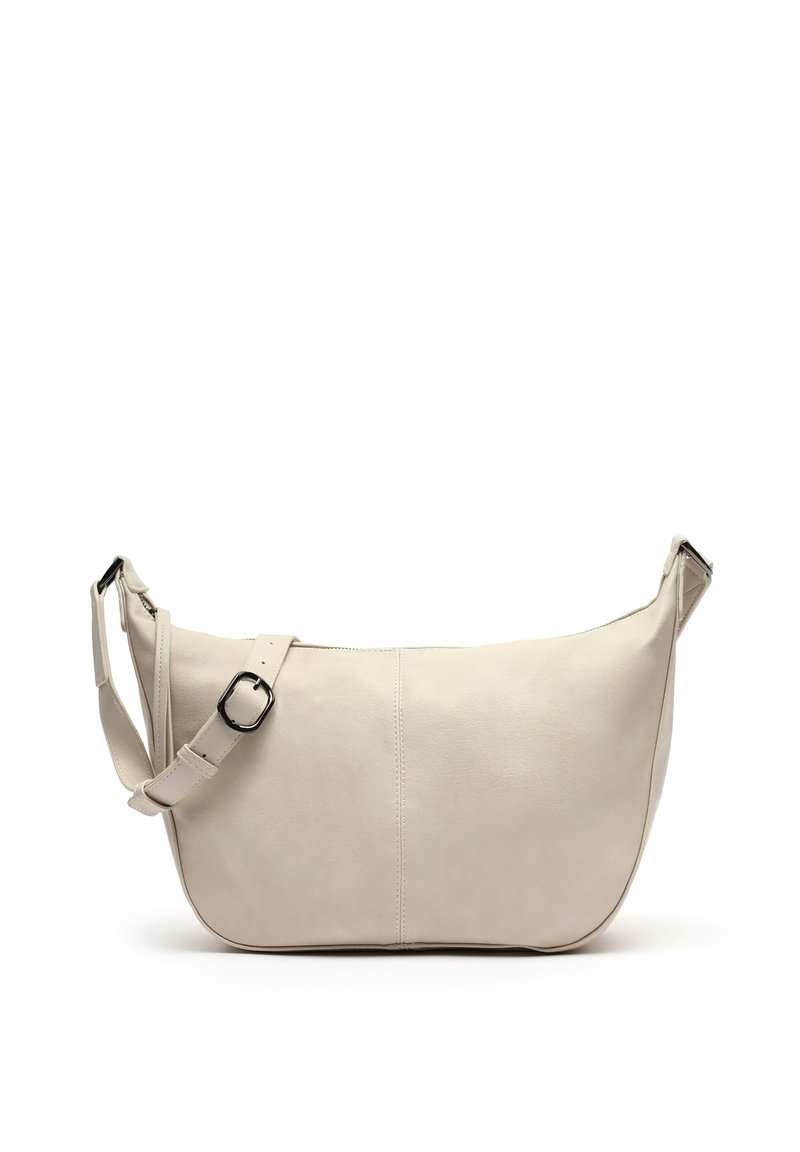 Borsa a tracolla in pelle beige con forma curvata, tracolla regolabile e cuciture dettagliate. Texture liscia con un design minimalista.