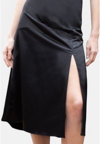 HotSquash MIDI WITH SIDE SPLIT - Gonna a campana - black