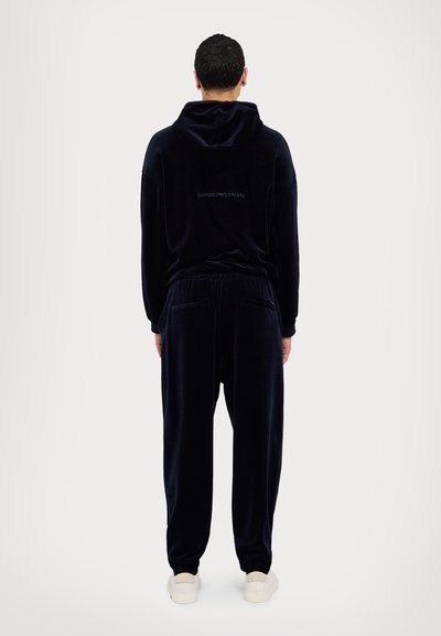 Emporio Armani PANTALONI - Treniņtērpa apakšdaļas - blu navy