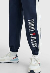 Tommy Jeans Jogginghose - multi-coloured