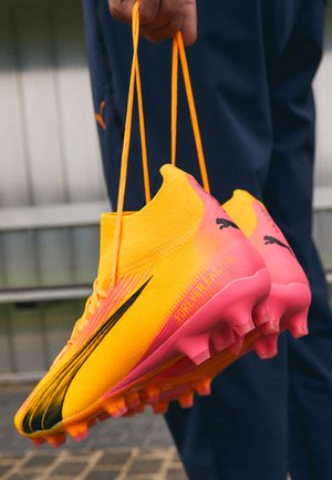 Puma ULTRA PRO FG/AG - Fußballschuh Nocken - sun stream/black/sunset glow