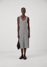 ONLY Tall ONLNELLA BUTTON DRESS  - Jerseykjole - cloud dancer/black