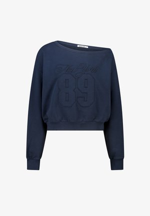 Donkerblauwe cropped sweatshirt met lange mouwen, brede hals en geborduurde tekst 'New York 89' aan de voorkant.