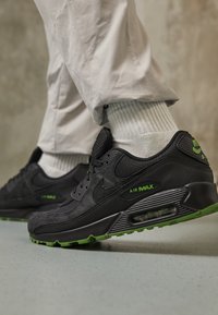 Latest air max trainers Clearance