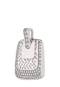 Ezüst medál geometrikus mintázattal, középen fényes felülettel és kis áttetsző kristályokkal díszített kerettel. Simább felület és modern forma.