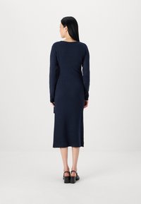 MAMALICIOUS MLFIE TESS DRESS  - Haljina s naramenicama - navy blazer