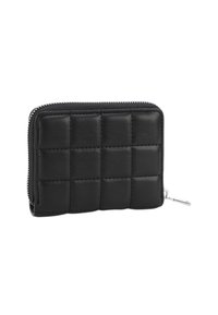 Portafoglio in pelle nera con motivo trapuntato, chiusura a zip, forma rettangolare e texture liscia. Accento in hardware argentato sulla zip.
