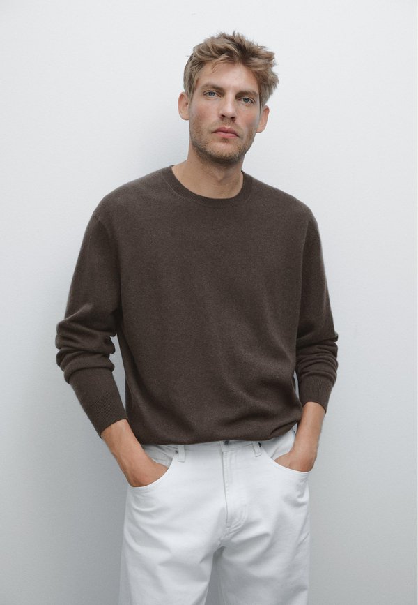 WITH A CREW NECK - Jumper