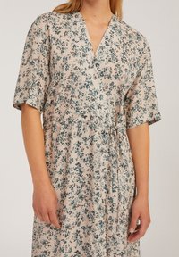 ARMEDANGELS Maxi šaty - beige