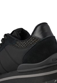 Woden SNEAKERS RONJA PLATEAU - Trainers - black