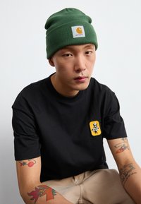 Carhartt WIP UNISEX ciemnozielony
