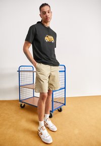 Carhartt WIP MYSTERY MACHINE - Camiseta estampada - black