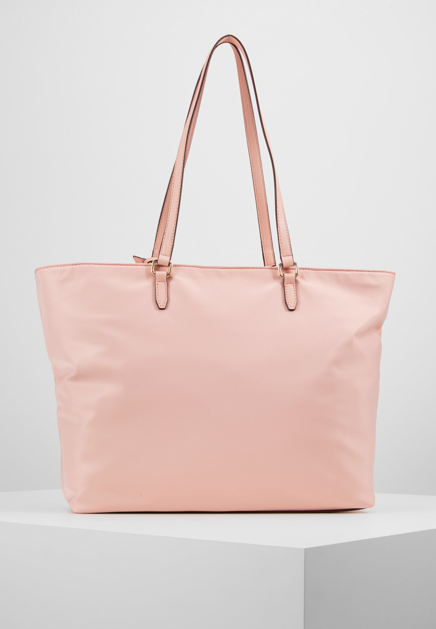 DKNY CASEY LARGE TOTE Shoppingveske nude Zalando.no DKNY CASEY LARGE TOTE Shoppingveske black Zalando.no