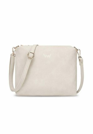 Rechteckige Crossbody-Tasche in Cremefarbe mit verstellbarem Riemen und Verschlüssen sowie Schnalle aus goldfarbenem Metall.