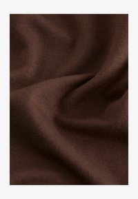 Selezionato, chocolate brown