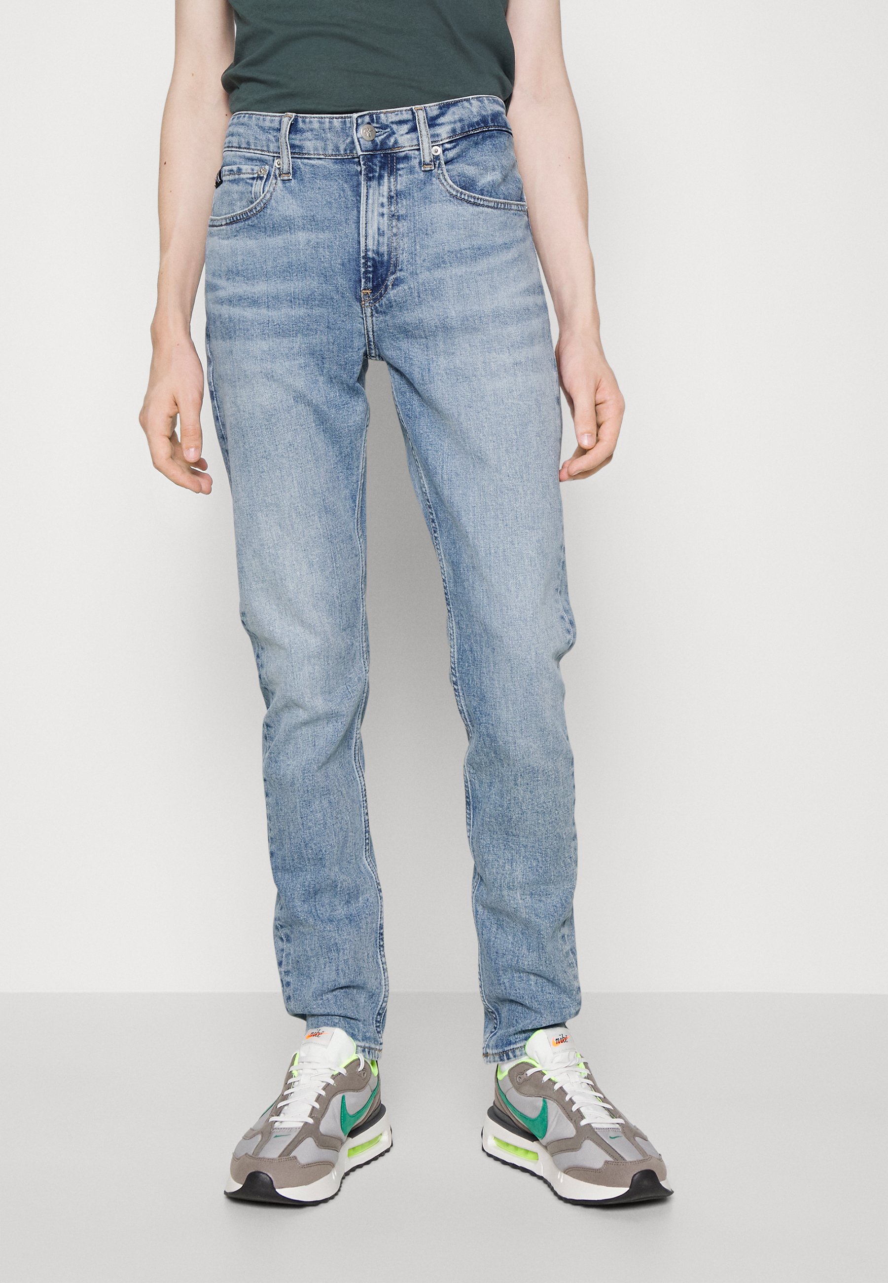 vans old skool jeans