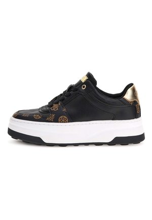 Sneaker nera con dettagli dorati, dotata di una tomaia testurizzata con un motivo, colletto imbottito e una spessa suola bianca con fondo nero.