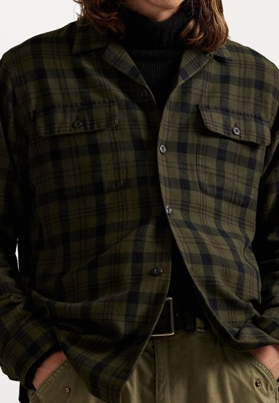Polo Ralph Lauren CLASSIC FIT PLAID FLANNEL CAMP SHIRT - Krekls - olive/black
