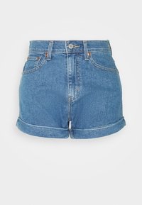 Shorts de denim azul con cintura alta, puños enrollados y acentos de remaches de cobre. Presenta un diseño clásico de cinco bolsillos y cierre de cremallera.