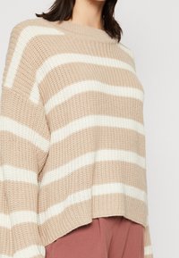 JDY Jersey de punto - taupe
