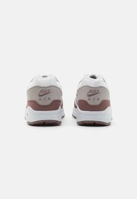 Nike Sportswear AIR MAX - Tenisice - summit white/smokey mauve/light iron ore