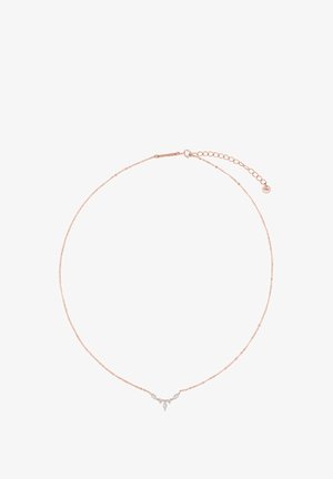 Collier en or rose avec une chaîne fine, présentant un pendentif central orné de petites pierres transparentes, mettant en valeur un design géométrique délicat.