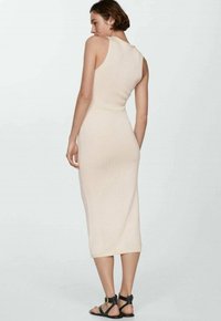 Mango Shift-haljina - off-white