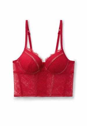 Bralette de encaje rojo con copas con aros, tela transparente, tirantes ajustables y un patrón floral, con un diseño estructurado y ajustado.