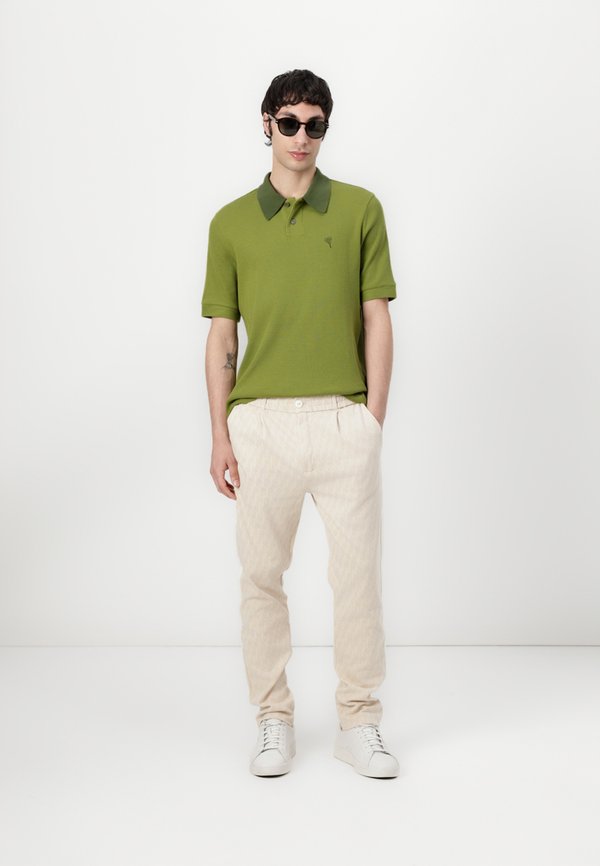 WAFFLE - Polo shirt2