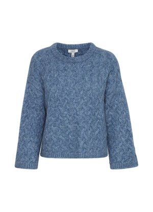 Blau gestrickter Pullover mit einem Zopfmuster. Mit einem runden Halsausschnitt und weiten Ärmeln, aus einem strukturierten Wollmischmaterial gefertigt.