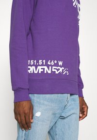 Petrol Industries Sweatshirt - purple