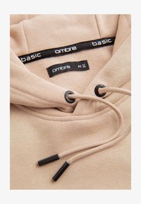 Non sélectionné, beige