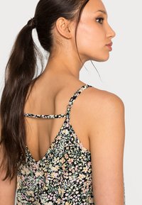 ONLY ONLFREDERIKKE SINGLET - Top - cloud dancer/yellow mix