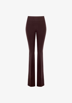 Pantaloni marroni a zampa d'elefante con una trama liscia, vita alta e aperture ampie, realizzati in un tessuto elasticizzato per comfort e vestibilità.