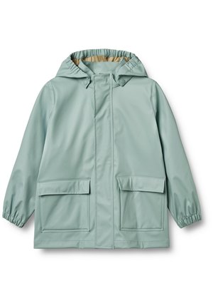 Veste imperméable de couleur vert clair avec capuche, manches élastiques, fermeture à pression à l'avant et deux grandes poches à rabat. Fini lisse et brillant.