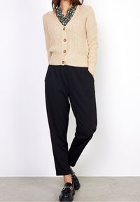 Soyaconcept Chaqueta de punto - light brown