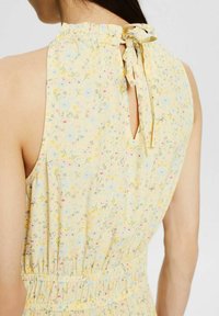 edc by Esprit Vestido informal - yellow