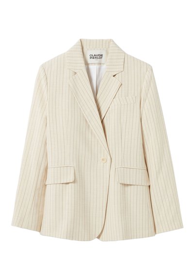 Blazer crema con righe verticali, colletto a punta, chiusura con un solo bottone, due tasche anteriori e una piccola tasca sul petto.