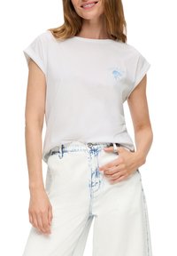 s.Oliver ÜBERSCHNITTENEN SCHULTERN IM RELAXED FIT - Print T-shirt - weiß
