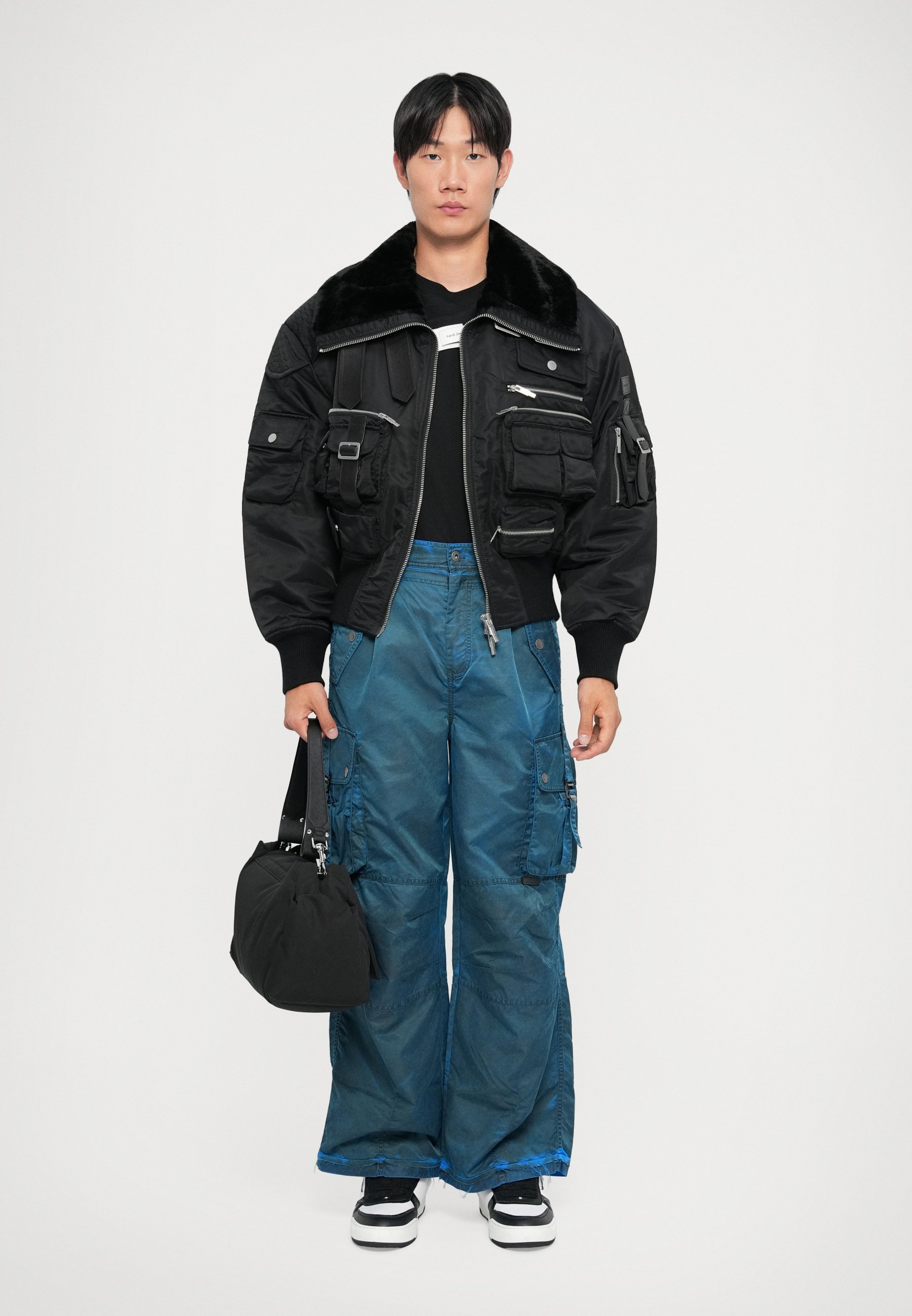 【FenG CHen WANG】Multi Pocket Coat Feng Chen Wang MULTIPOCKET CARGO - Bomber Jacket - black - Zalando.ie