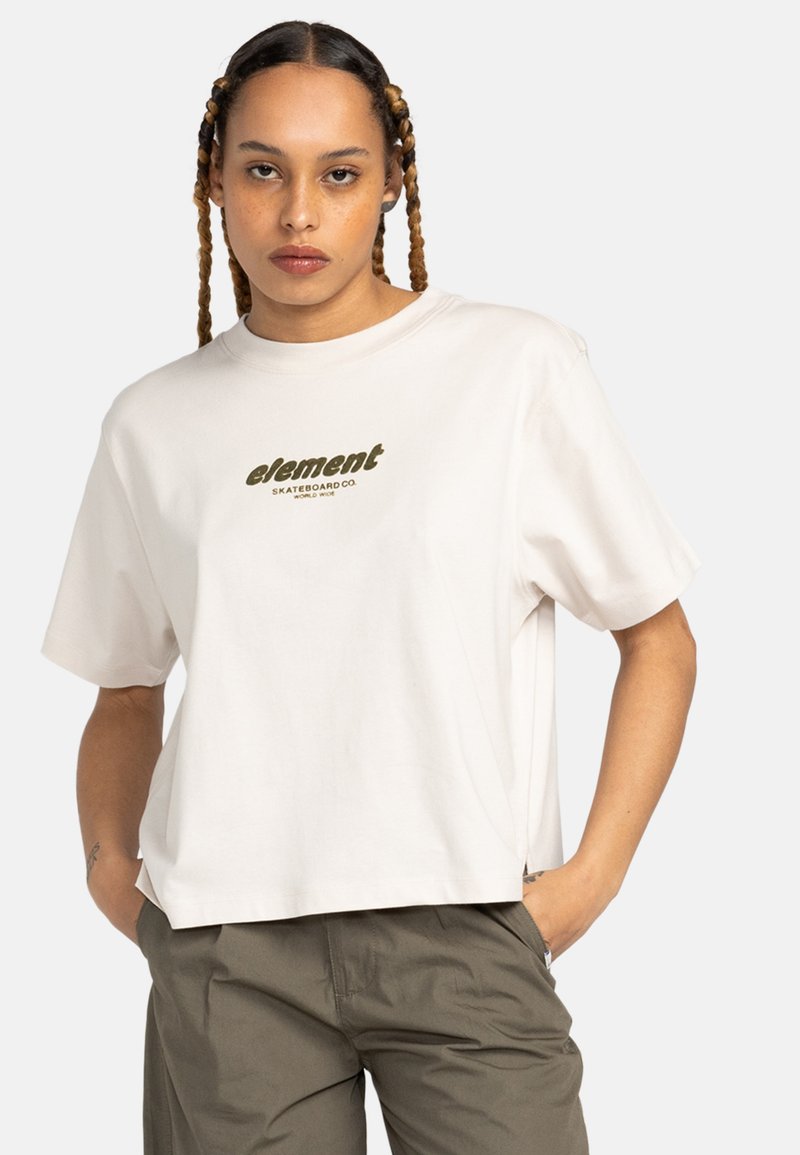 T-shirt z krótkim rękawem w kolorze kremowym, wykonany z bawełny, o luźnym kroju. Na przodzie znajduje się zielone logo "element" oraz napis "SKATEBOARD CO".