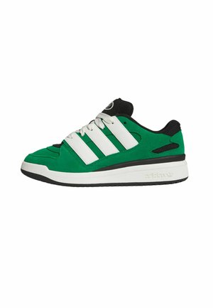 FORUM2000 - Zapatillas - green   off white   core black
