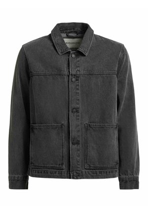 Schwarze Jeansjacke mit Knopfleiste, zwei großen Fronttaschen, langen Ärmeln und klassischem Kragen.