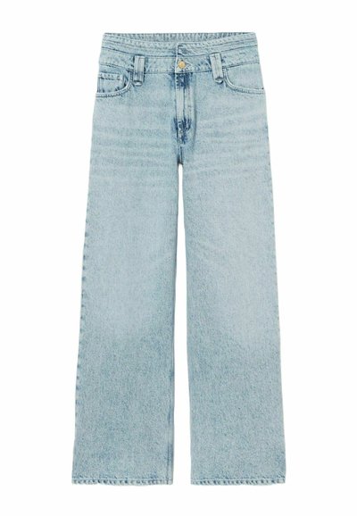 Jeans a gamba larga di colore azzurro chiaro, realizzati in denim, con vita alta, tasche frontali e orlo dritto senza decorazioni.