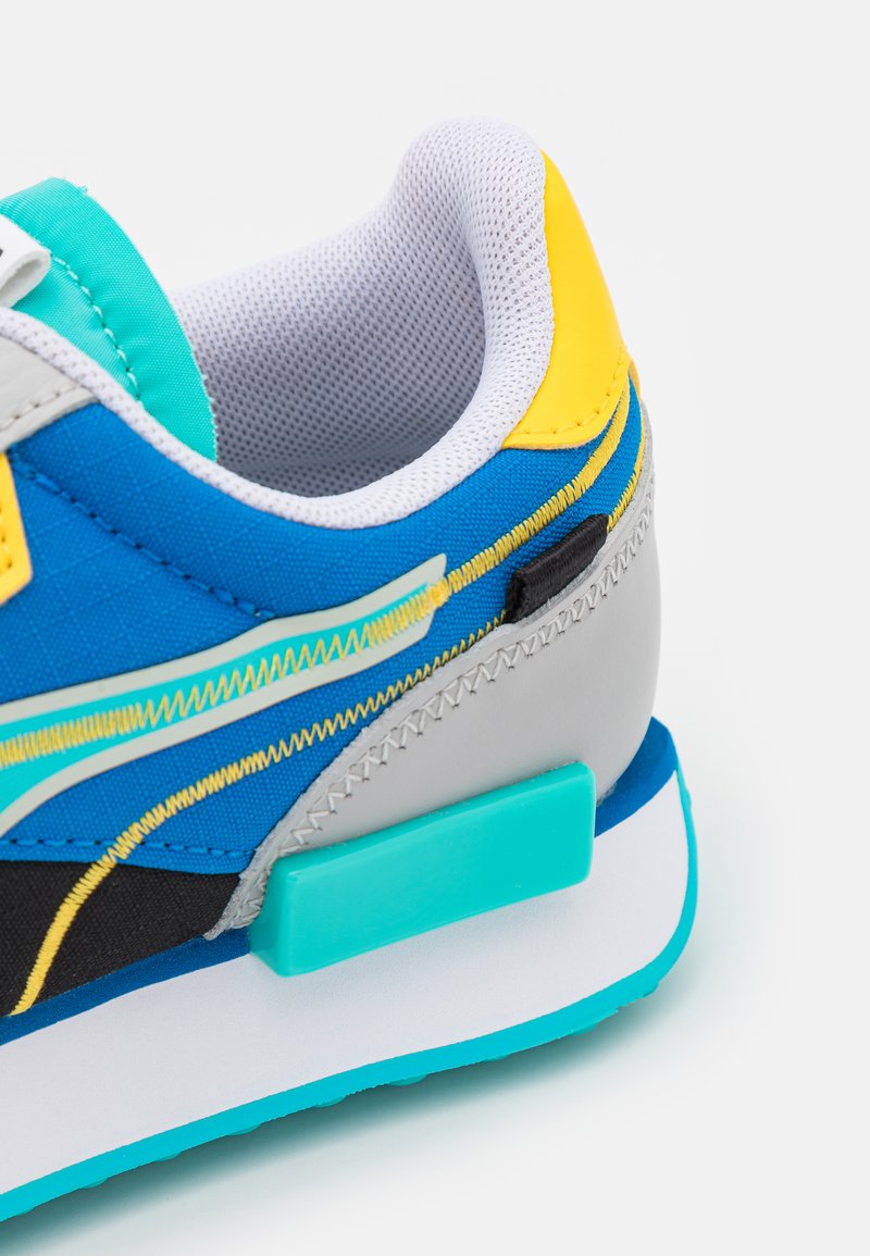 Puma Future Rider Twofold Unisex Baskets Basses Black Gray Violet Future Blue Noir Zalando Fr