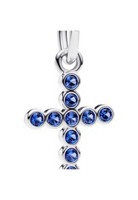 Srebrni križ z violetnimi dragulji, ki ima polirano površino in zaobljene robove. Dragulji so enakomerno razporejeni, kar izboljšuje dizajn.