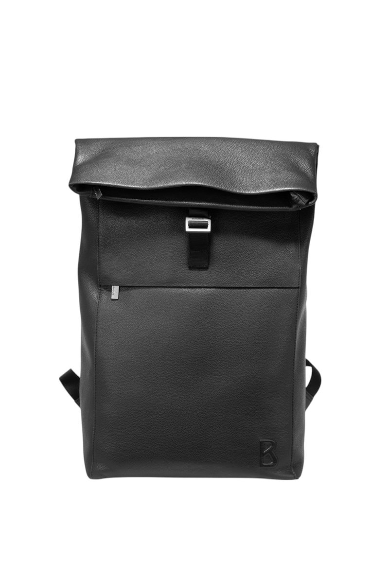 Črni usnjen nahrbtnik z zgornjim zvitim zapiranjem, sprednjim žepom in srebrnim zaponko. Ponaša se z naramnicami in gladko teksturo.