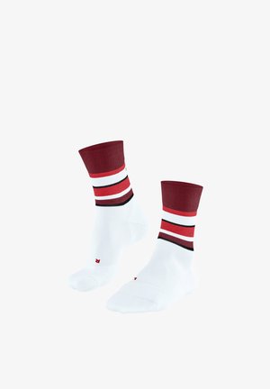 Paire de chaussettes blanches montantes avec des bordures bordeaux et des rayures horizontales rouges, blanches, noires et bordeaux sous les bordures.