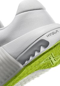 Nike Performance METCON 9 - Træningssko - white